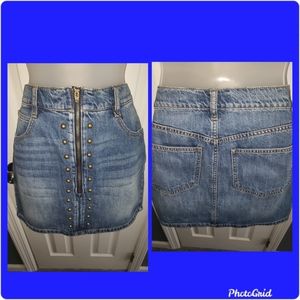 BCBGeneration Mini jean denim skirt Size 26